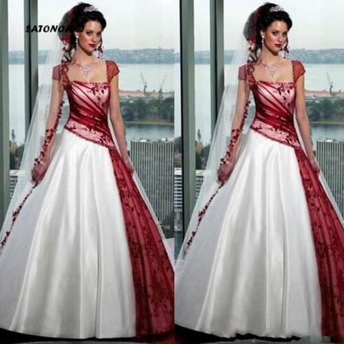 2020 Red and White Wedding Dresses Plus Size Ball Gowns Short Sleeve Tulle Sweep Train Sexy Backless Bridal Vestido De Novia