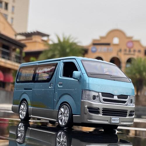 1:32 Toyota Hiace Alloy Model Simulation MPV Vehicle Model Sound and Light Metal Toy Car Gifts Wagon Toy Car Model