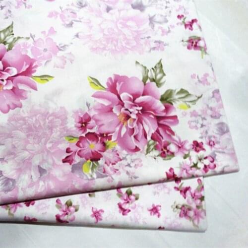 Graceful Pink Big & Small Blooming Rose Flower Printed Cotton Fabric Floral Fabric For DIY Sewing Bedding Clothing Quilting