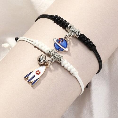 2021 New Couple Bracelet Star Astronaut Planet Bracelet Attractive Fashion Valentines Day Jewelry Beat Friend Gift 2 Pieces/Set