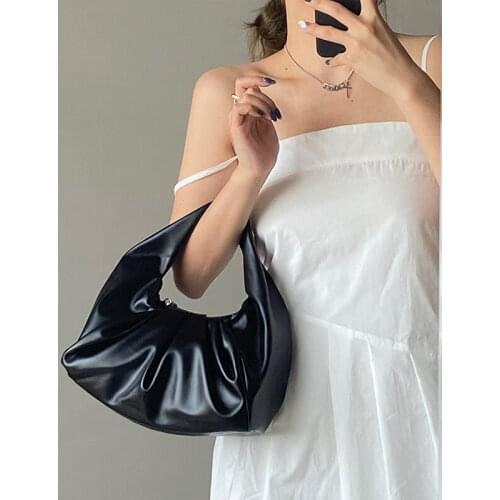 Cloud folds underarm bag niche design shoulder bag 2021 new large-capacity fashion simple handbag