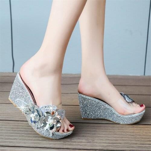 2021 Summer New Wedges Sandals Women Sexy Crystal Transparent High Heels PVC Slippers String Bead Platform Sandals Fashion Shoes