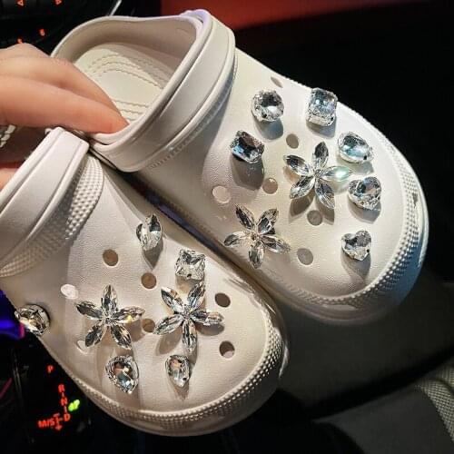 Crocses Shoe Buckle Cherry Blossom Gemstone Rhinestone Garden Shoes Shoe Buckle Accessories Croc Buckle Decorative Shoe Flower