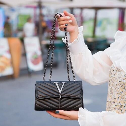Fashion Handbag Sequined Tassel Small Shoulder Bag and Purse Embroidery women crossbody bag bolsa V Letter Luxury Brand