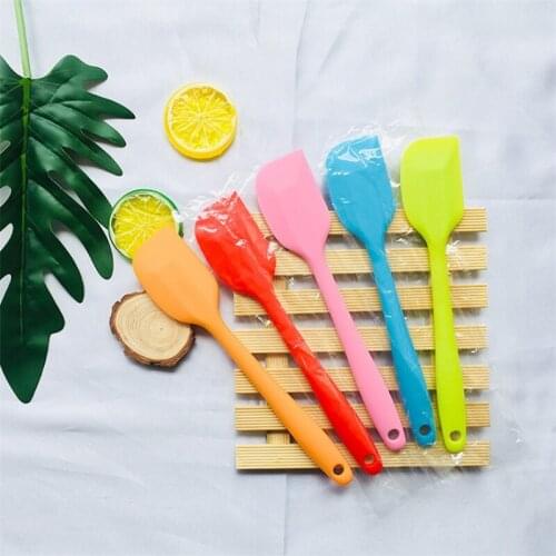 Silicone Cook Baking Scraper Cake Spatula Butter Mixer Kitchen Utensil Tool Cake Cream Spatulas Baking Tools High Tem-resistance