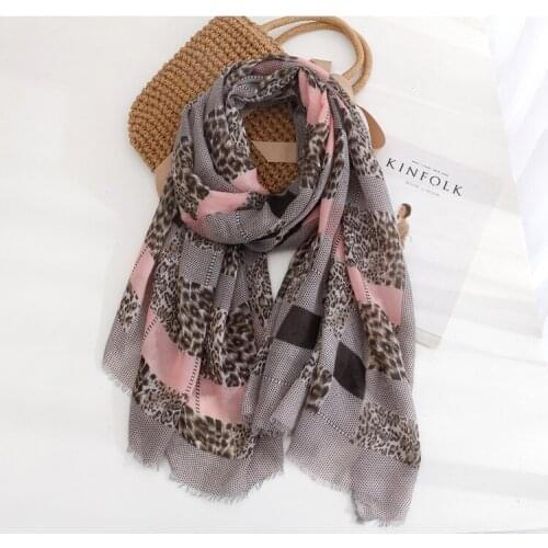 2019 Newest Cotton Leopard And Spot Fringe Scarf Shawl Muslim Dot Foulard Scarves Wrap Hijab 3 Color 10pcs/LOT Free Shipping