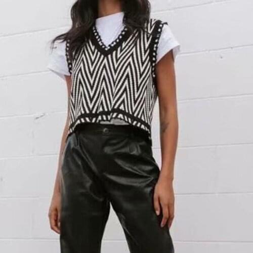 Fashion Tank Sweaters Black Strip Sweater Tops Pullover 2021 Winter Women Sleeveless V-neck Knitted Vest Women Sweaters Daily