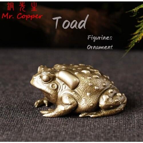 Brass Golden Toad Lucky Tea Pet Vintage Simulation Animal Figurines Miniatures Home Office Desk Ornament Car Decoration Crafts