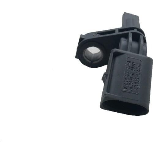 Left ABS Wheel Speed Sensor For VW Tiguan Golf GTR Sharan Passat AUDI Q3 Q7 OE:WHT003857A WHT003857B 7L0927807A 7L0927807B