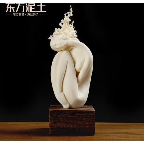 Oriental clay ceramic beauty figure sculpture art handicrafts Chinese living room Bogu rack wine cabinet decoration