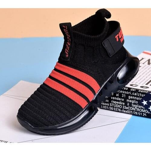 Summer Childrens Fashion Sports Shoes Running Leisure Breathable Outdoor Kids Shoes Lightweight Sneakers Shoes