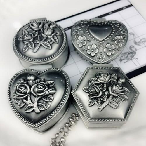 Metal Russian Mini European Princess Korean Retro Palace Small Jewelry Box Small and Lightweight Earrings Ring Box