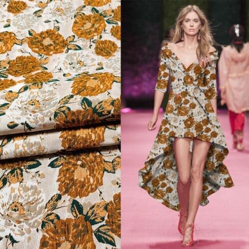 Designer sewing jacquard fabric three-dimensional embossed jacquard brocade fabric dress windbreaker dress fabric