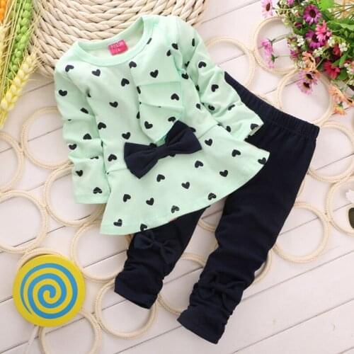 Baby Girl Clothing Set Heart-shaped Print Bow 2 PCS Clothing Set Children Top + Pants