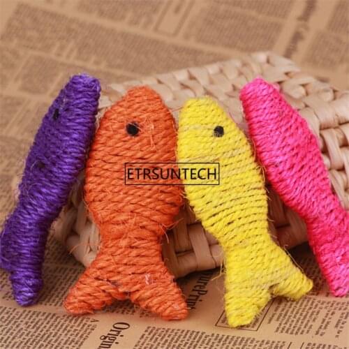 100pcs Pet Supplies Commodity Color Sisal Fish Cat Toy Small Fish Plate Sisal Hot Selling Toy yq01336