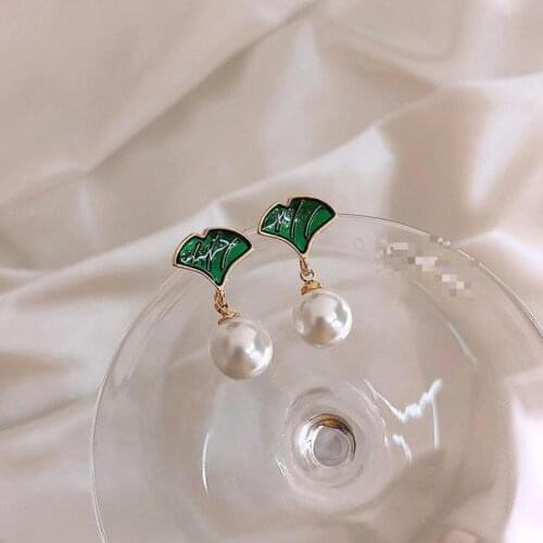 New Ginkgo Green Leaf Pearl Small Fresh Girl Elegant Earrings Cute Student Earrings Jewelry Accessories Earings Fashion Jewelry