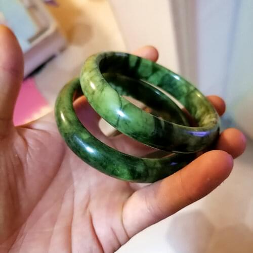 Natural Chinese Southern Jade Hand Carved Wide Band Bracelet Fashion Boutique Jewelry Mens and Womens Turquoise Bangle