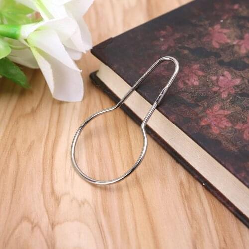 T84F 10 Pcs Parrots Birds Toys Food Cuttlefish Bone Hooks Pets Hanging Cage Supplies