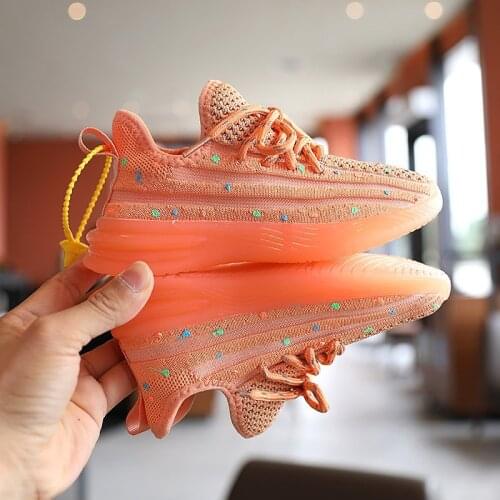 2020 Children Shoes Girls Sneakers Boys Luminous Shoe Kids Mesh Glowing Sport Running Trainer Tennis Sneakers Casual Shoes