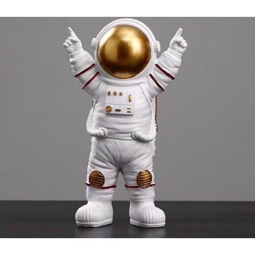 Fashion Astronaut Figurine Resin Cosmonaut Statue Spaceman Figure Tabletop Ornaments For Home Decor Moden Living Room Decoration