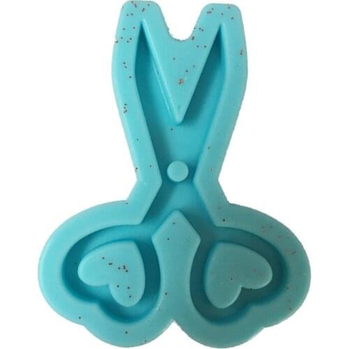 N7MF Heart Round Keychain Silicone Resin Mold Scissors Bottle Opener Pendant Molds