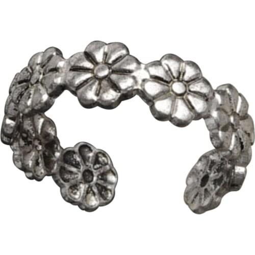Vintage Small Daisy Flower Joints Ring Beach Jewelry Retro Carved Adjustable Toe Ring Foot Jewelry (Antique Silver)
