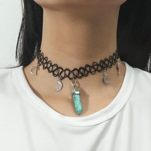 Gothic Black Resin Elasticity Chokers Collars Femme Vintage Fashion Geometric Green Opal Moon Pendant Necklace Jewelry For Women