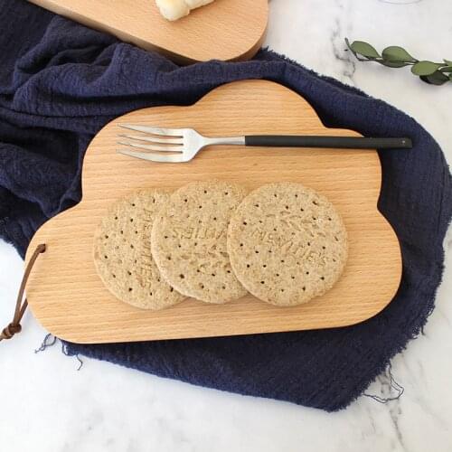 Nordic Style Beech Wood Geometric Shape Bread Cutting Board Dessert Breakfast Tray Home Decoration Kitchen Accessories For Cake