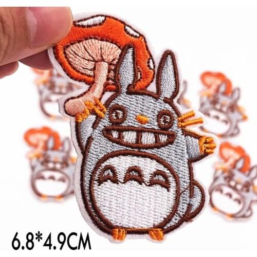 10PCS lovely Totoro Patches cartoon stickers Clothing bags Badges Parches Bordados Iron on Embroidered DIY clothes Applique