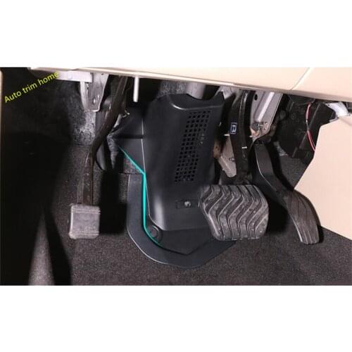 Lapetus Steering Wheel Steering Shaft Protection Cover Trim For Nissan X-Trail X Trail T32 Rogue 2014 - 2020 Auto Accessories