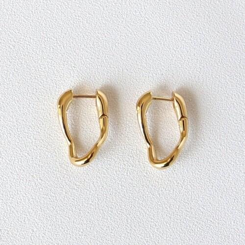 Earrings 2021 new trendy studs women simple small cold wind earring temperament earrings