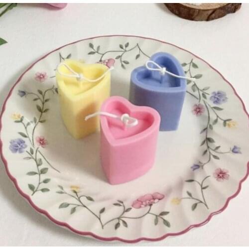 1pc Heart Shaped Candle Mold Plastic Scented Aromatherapy Soap Epoxy Handmade DIY