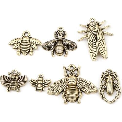 Doreen Box Vintage Chrams Pendants Ancient Golden Insect Shape Zinc Alloy Pendants for DIY Necklace Bracelet Jewelry -5/10 PCs