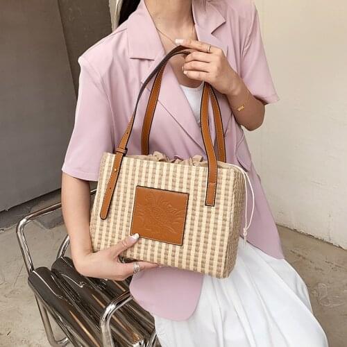 Casual Striped Basket Straw Bags Rattan Woven Women Shoulder Bags Wicker Woven Handbags Summer Beach Large Tote Big Purses 2021