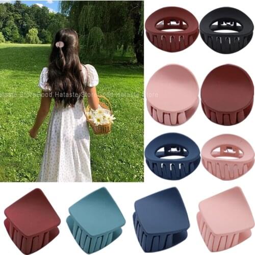 New Sweet Hair Clip Mini Hair Claw Clip Women Solid Color Barrettes Hairpin Barrette Retro Hair Claws Girls Hair Accessories