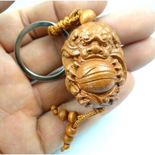Mahogany Three-dimensional Engraving Key Chain Lifelike Lion ball Buddha Pendant Key Ring Jewelry Gift For Car Accessories L36