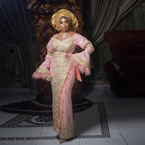 Peach Pink Evening Dresses Aso Ebi Floor Length Gold Appliques Feather Prom Gown Plus Size Ruffles Sleeves Formal Party Dress