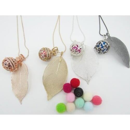 Pretty Leaf with Nice Look Openable Locket DIY Harmony Chime Ball Pregnant Bijoux Lava Bead Felt Balls Diffuser Necklace