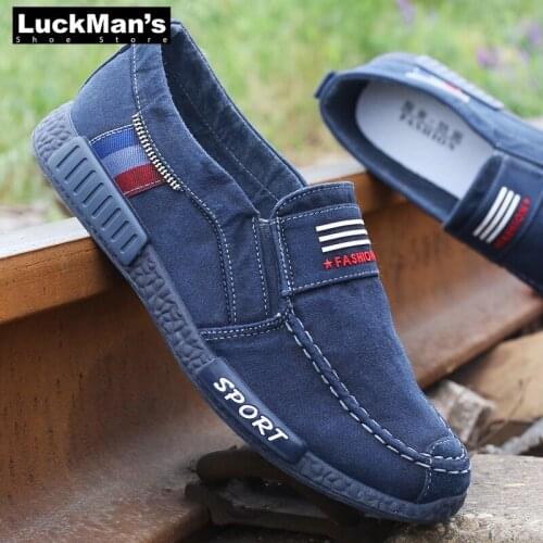 Canvas Men Shoes Denim Lace-Up Men Casual Shoes New Fashion Sneakers Men Loafers Plimsolls Breathable Male Footwear 36-45
