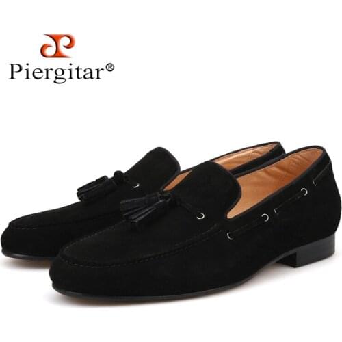 Piergitar 2019 Handmade men suede shoes with black big tassel party and wedding men loafers mens dress shoes smoking slippers