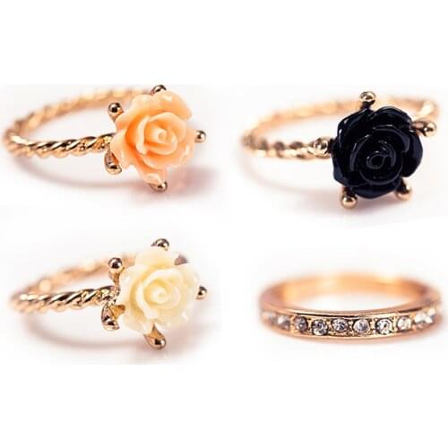 2 Pcs/Set Fashion Gold Color Black/White Flower Wedding Rings Set For Women Boho Rhinestone Mini Cute Finger Rings Party Gift