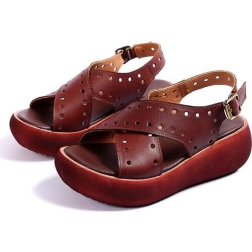 2020 New Summer Top Soft Cowhide Hole Sandals Fashion Leather Sandals Comfort Non-slip Wedge Thick Bottom Sandals Women Sandals