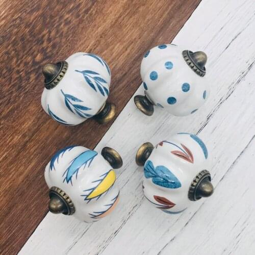 1pcs White and Blue hand-painted Knobs Antique Kitchen Ceramic Pumpkin Pulls/Knobs for Cabinets Cupboard Dresser and Drawers