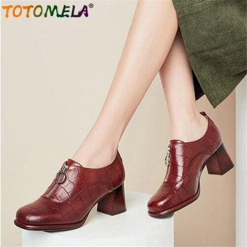 TOTOMELA Pumps