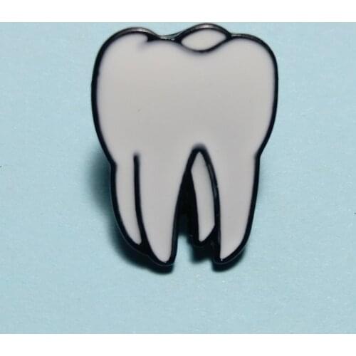 Dental Badges clinic gift Metal Tooth Type Shape Molar Brooch Badges Dentist Hygienist Pin Accessories Adornment