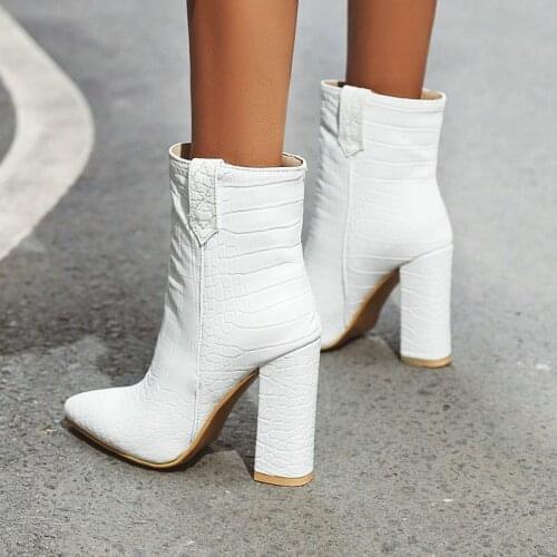 Super High Heel Womens Shoes Boots Ladies Faux Fur Boots High Quality Crocodile Pattern Leather Nude Boots Winter Western Boots