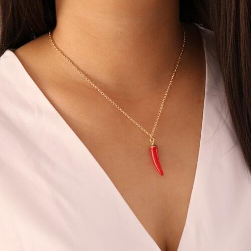 Simple Creative Cute Red Heart Chili Pimiento Lip Pendant Necklace Women Vintage Geometric Clavicle Necklace Jewelry YN1627