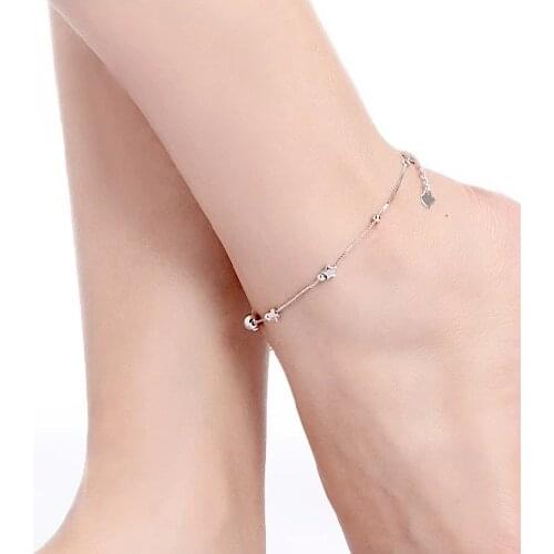 FIRST NOBLE Bracelets On The Leg