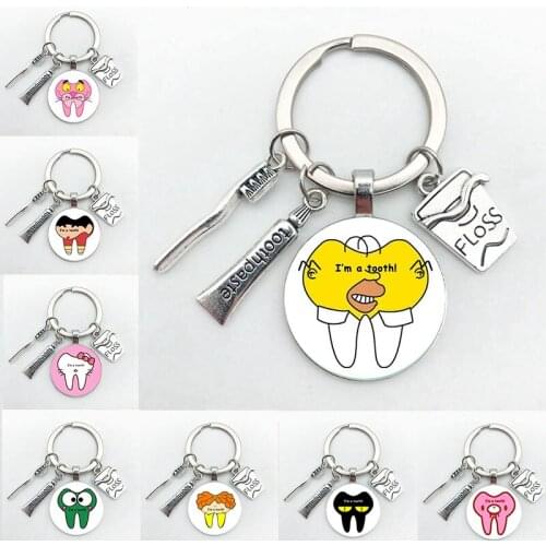 2021 New Cartoon Cute Tooth I Am A Tooth Glass Keychain Dental Assistant Gift Dental Care 25mm Handmade Holiday Gift Jewelry Key