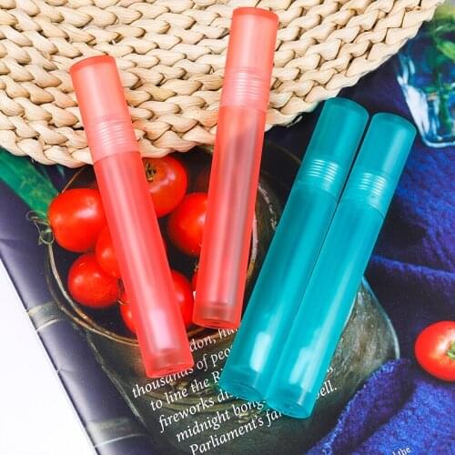 Wholesale 4ml Empty Lip Glaze Container Lip gloss tube Round Frosted Red /Green Lipstick tube Refillable Bottle makeup tools